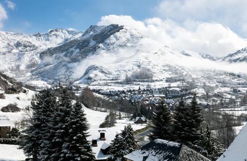 Gessa Ski Chalet | Gessa Luxury Apartments - Vistas al Valle de Arán