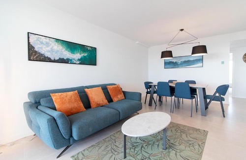 Canet de Berenguer Apartment | Global Vacacional, Moderno apartamento con dos terrazas con vistas al mar y a la montaña