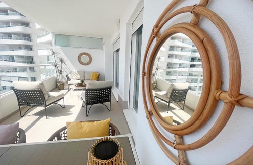 Canet de Berenguer Apartment | Global Vacacional, Bonito apartamento con terraza en Gran Canet
