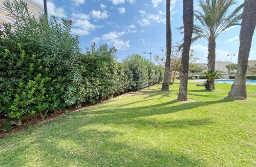 Canet de Berenguer Apartment | Global Vacacional, Apartamento con piscina y terraza en Canet