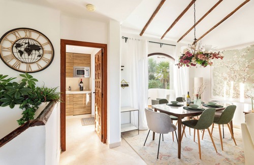 El Beal Villa | Gorgeous 3-bedroom villa with AC in spectacular Atamaría