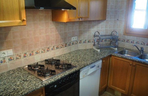 Llivia Apartment | Ground Floor 3 rooms Fireplace, Garden, Views & Wi-Fi