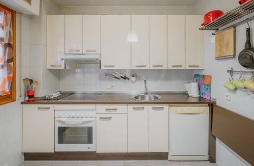 Avila House | Historic Center Apartment in Ávila with Balcony and City Views