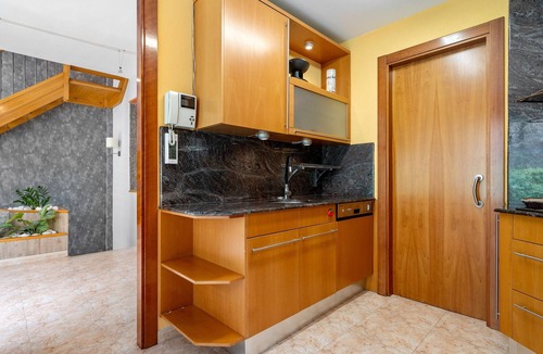 La Torre de l'Espanyol House | Holiday Home "Ca La Francina" with Mountain View, terrace & Wi-Fi