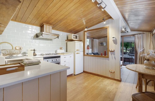 Solsona House | Holiday Home 'Casita De Las Cuadras' with Private Terrace, Wi-Fi and Air Conditioning