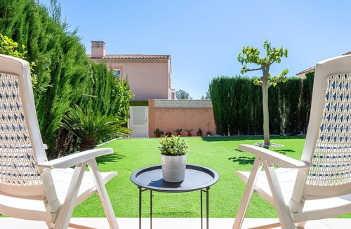 Les Planes del Rei House | Holiday Home 'Isla Bonita' with Sea Views, Wi-Fi and Air Conditioning