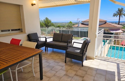 Benicarlo Villa | Homerez - Villa in Benicarló