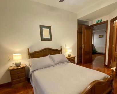 Estella House | Hostal Cristina