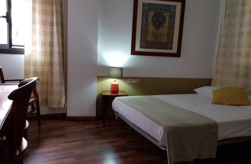 Hostafrancs House | Hostal LK Barcelona