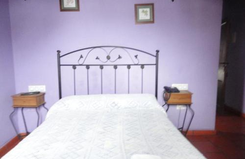 Allepuz House | Hostal Venta Liara