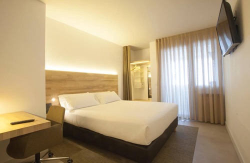 Ermitagana Hotel | Hotel A Pamplona