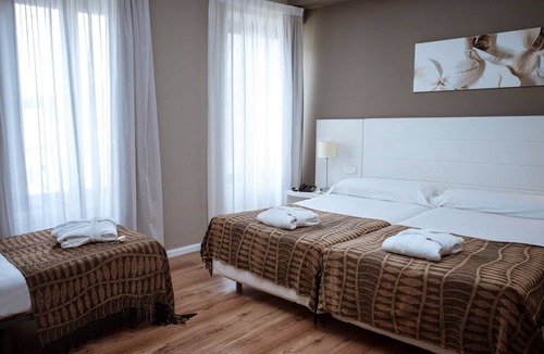 Alhama de Aragon Hotel | Hotel Balneario Alhama de Aragon