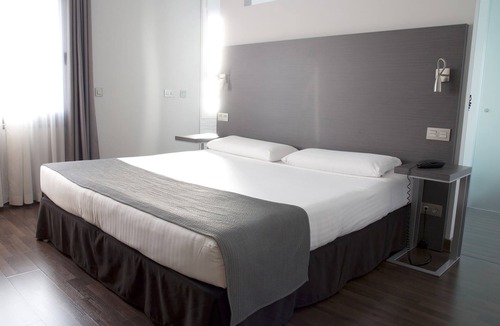 Arroyo de la Vega Hotel | Hotel UVE Alcobendas