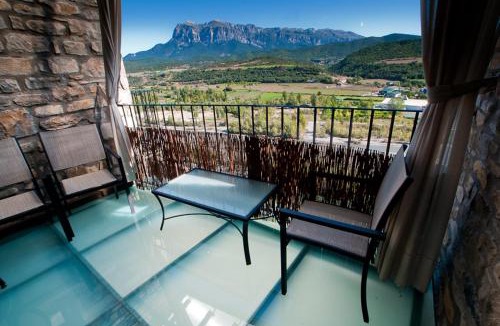 Ainsa-Sobrarbe Hotel | Hotel Villa Románica