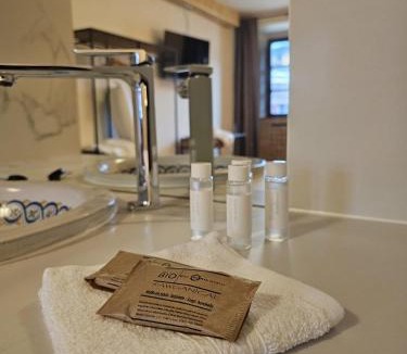 Ezcaray Hostel | Hotel y Albergue Real Fabrica de Ezcaray