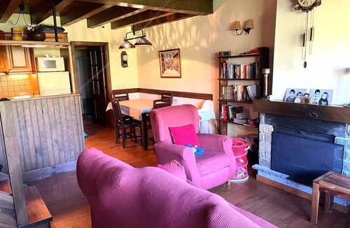 Pedra House | House 3 rooms Fireplace, Garden, Views, BBQ & Pet-Friendly
