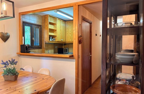 Taull Apartment | Hydromassage, fireplace and swimming pool in summer - Herbasabina 5