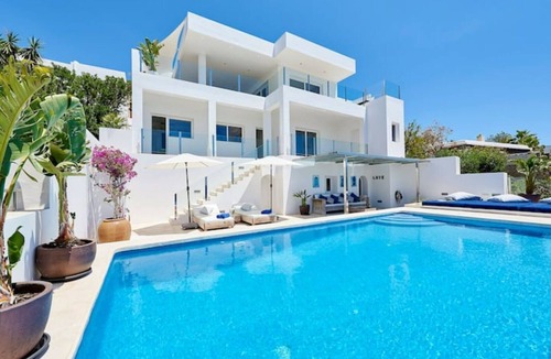 Roca Llisa Villa | IBIZA ROCALLISA VILLA CAN CANTU WITH SPECTACULAR SEA VIEWS FOR 8 PEOPLE