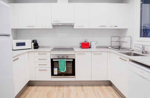 Les Escaldes Apartment | In the center of Escaldes, close to shops