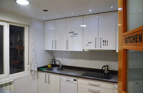Primer Ensanche Apartment | In the center of Pamplona, La Taconera.