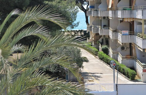 Vilafortuny Apartment | InmoBooking Pins II, air-conditioned and one minute from the beach