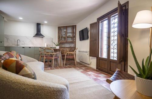 Albarracin House | LA CASA AMARILLA APARTAMENTO BRONCHALES