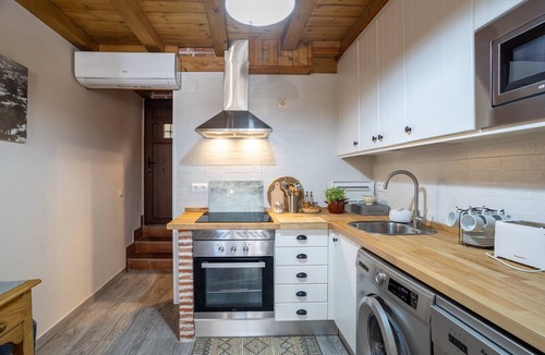 Pedro Bernardo House | La Casita Del Portal — Sierra de Gredos Retreat with Mountain Views