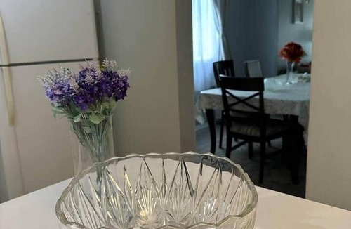 Alcona House | Lake Simcoe 4-Bedroom Home 5 Minutes to Beach Park