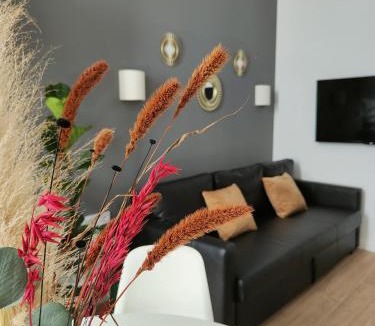 Ciutat de les Arts i les Ciencies Apartment | Las Artes Hlius Luxury Apartments