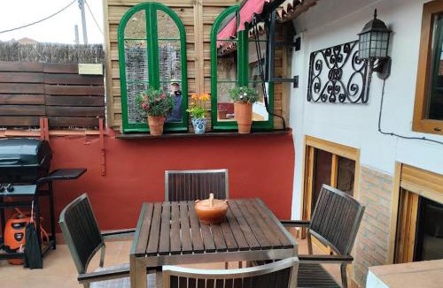 Arnes House | LES LLÚDRIGUES Casa Loft con aire ac y terraza
