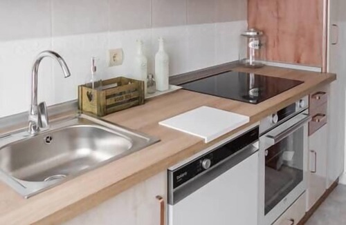 Las Fuentes Apartment | LOIRA SIRESA: 3 bedrooms in quiet area
