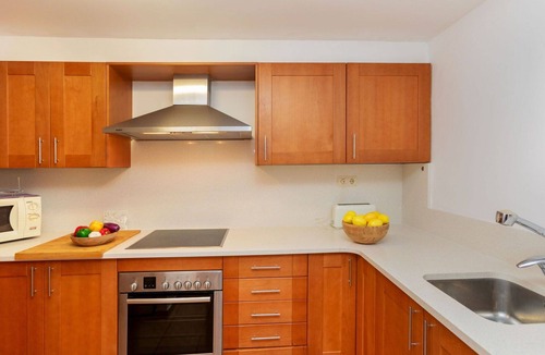 Bonmont Terres Noves Apartment | Lovely apartment for 6 guests with A/C, pool, TV, terrace and panoramic view