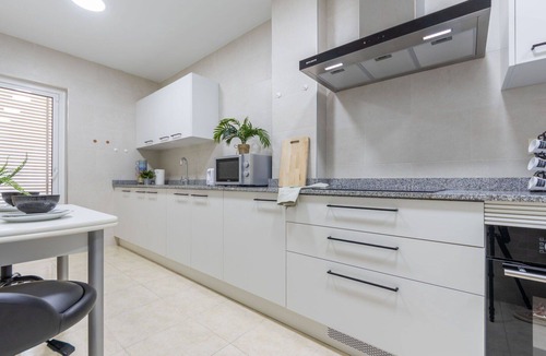L'Ampolla Apartment | Lovely apartment for 4 guests with A/C, WIFI, TV and pets allowed