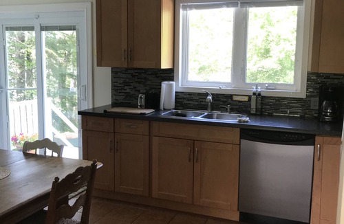 Ingramport Cottage | Lovely Lakefront Cottage near Sandy Beaches and Hiking/Biking Trail