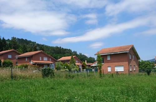 Rasines House | Luminous chalet: Mountain, sea and tranquility