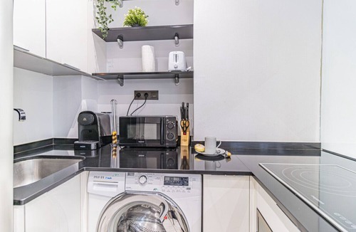 Zaragoza Old Town Apartment | Luxury Duplex Plaza del Pilar