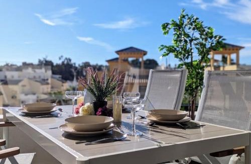 Orihuela Costa Apartment | Luxury, sunny apartment in Villamartin with pool, Casa Buena Vista Golf