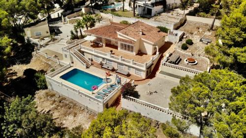 El Portet Villa | Luxury Villa Catherina El Portet Moraira 500m to Sand Beach