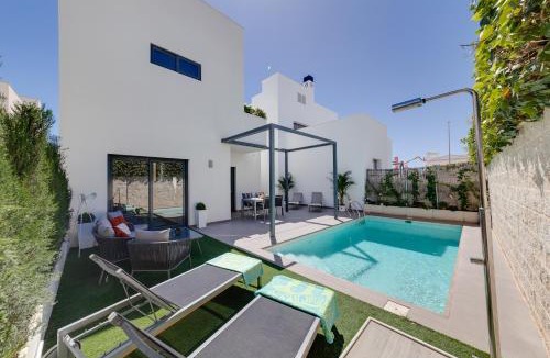 Rojales Villa | Luxury Villa with Private Pool in Ciudad Quesada