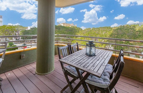 Platja d'Aro Apartment | Maria Beach Apartment with Sea View, Wi-Fi, and Air Conditioning