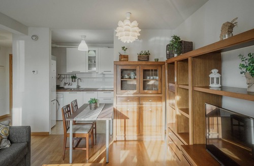 Villanubla Apartment | Mesones 7 – Apartment for 3, Villanubla Near Valladolid, Wi-Fi & Parking