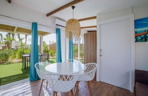 Crevillente House | Mobile Home with Terrace in Crevillent