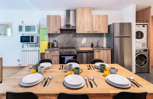 Arinsal Apartment | Modern apartment at the foot of the slopes - 4 guests