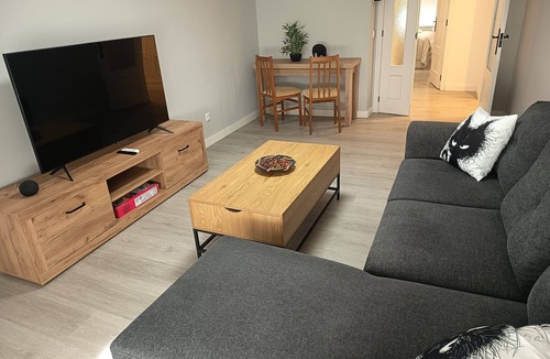 Logrono Apartment | Modern apartment. Quiet area and connected to the center of Logroño.