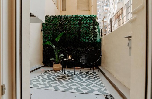 Logrono City Centre Apartment | Modern Elegance in the Heart of Logroño for 6 People