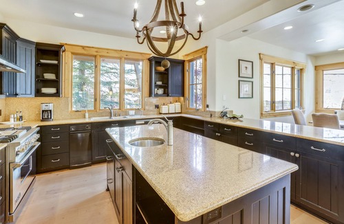 Mountain Village House | Mountain Elegance, Location, Luxury -Ski-In-Ski-Out -Village Core - 5 Suites!