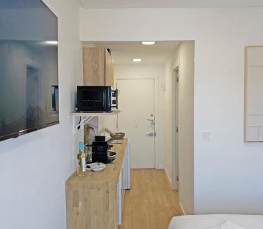 Ensanche Diputacion Apartment | New Skyline Studio & Terrace