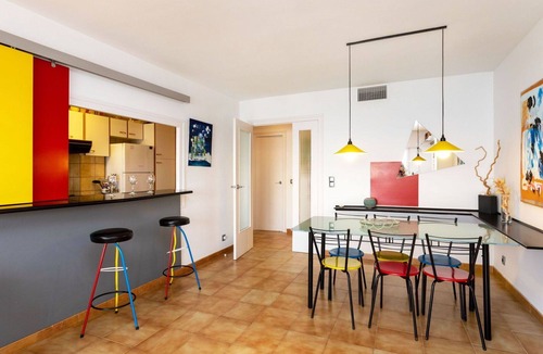 L'Hospitalet de l'Infant Apartment | Nice apartment for 6 guests with A/C, WIFI, TV and terrace