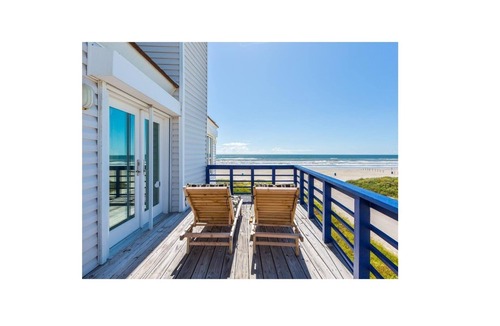 Terramar Beach House | Ocean Front Beach House. Come and Enjoy The Sand, Sea, and Sun