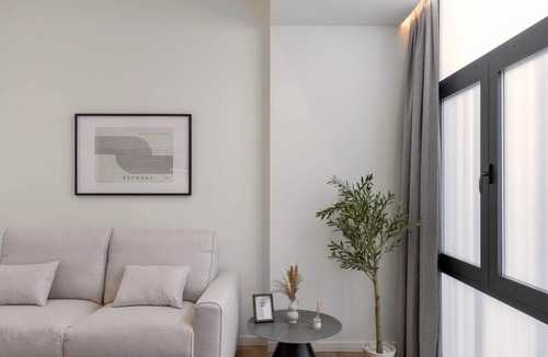Pobles del Sud Apartment | One Tower Loft 06